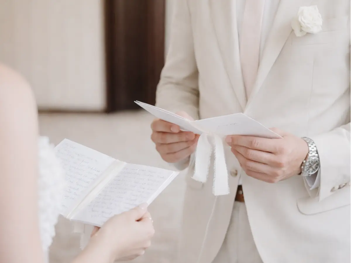 troca de votos de casamento para quem não gosta de falar em público elegante e minimalista